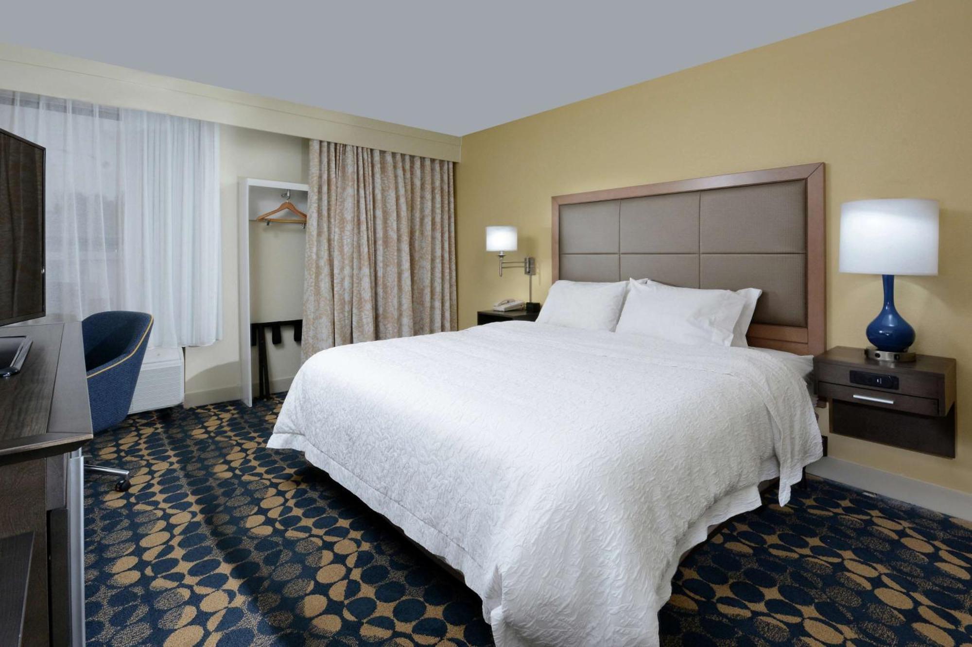 Hampton Inn Roxboro Buitenkant foto