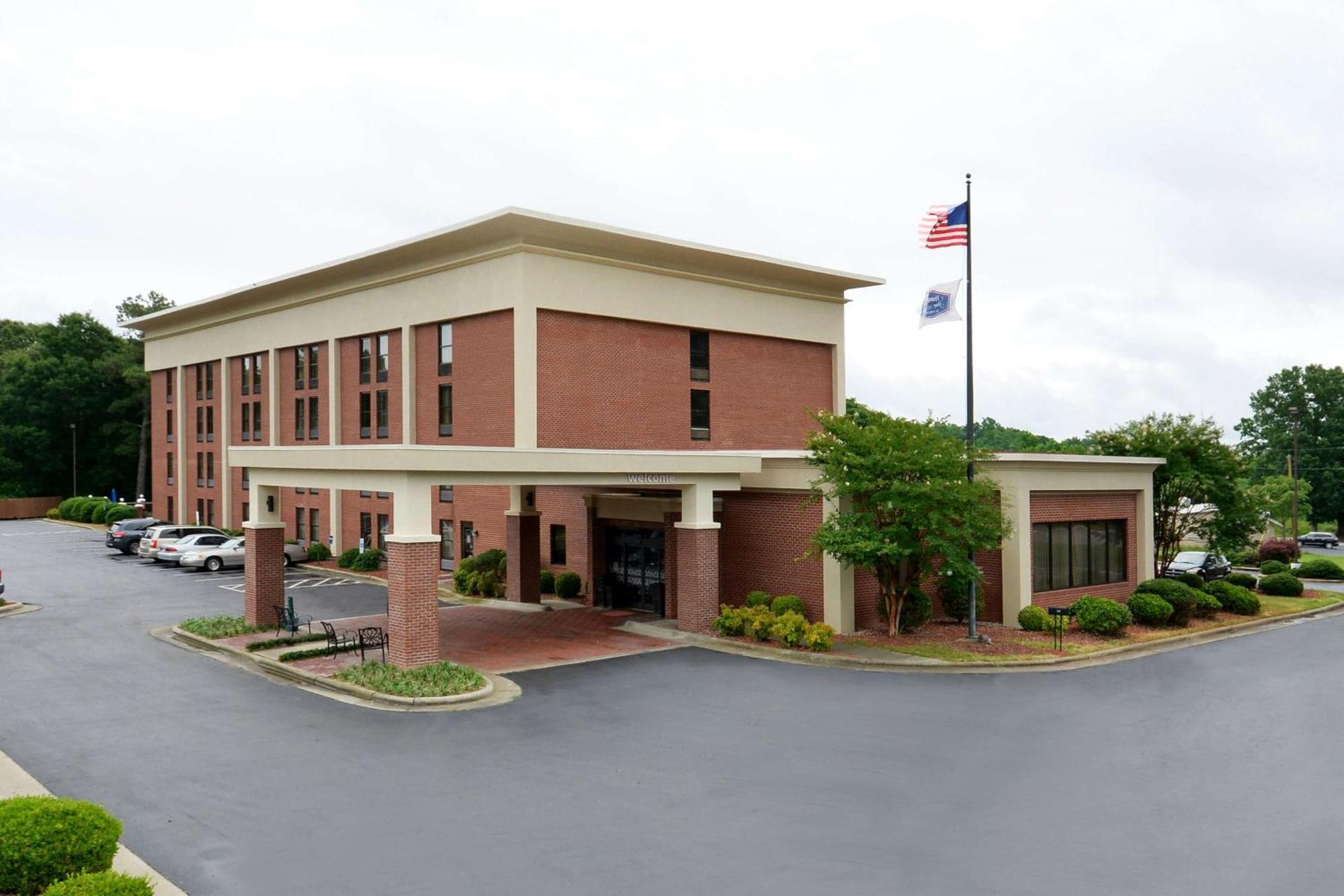 Hampton Inn Roxboro Buitenkant foto